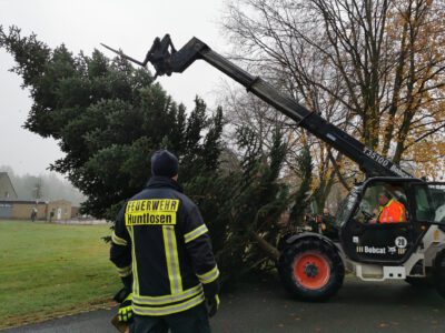 Sterneaufhängen mit der Feuerwehr 2022 (10)