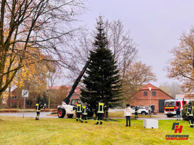 Sterneaufhängen mit der Feuerwehr 2022 (9)